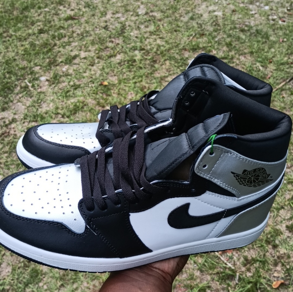 BLK/ WHITE/SILVER JORDANS